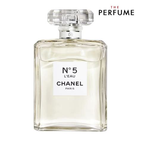 Nước Hoa Chanel No5 Giá Bao Nhiêu? Có Hương Thơm Như Thế Nào?