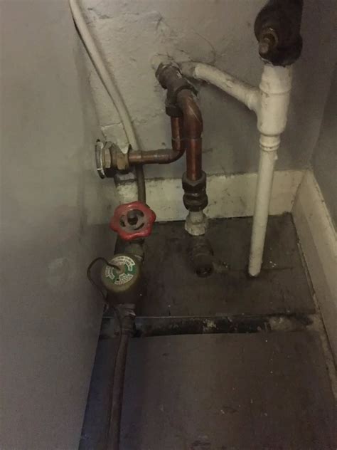 Can I Isolate CH From The HW On A Gravity Fed Hot Water System