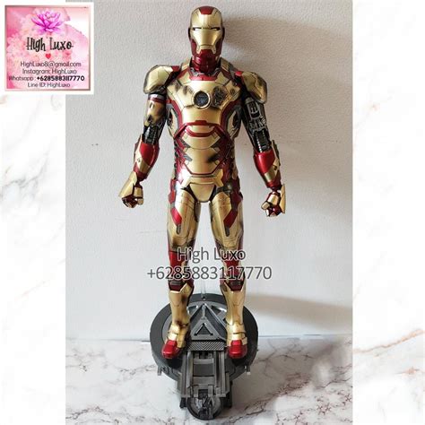 Hot Toys Iron Man Mark Xlii 42 Diecast 14 Scale Bib Collectible Figure