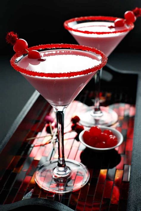 15 Cherry Cocktails To Try