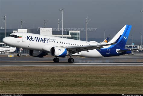 9K AKO Kuwait Airways Airbus A320 251N Photo By Claus Seifert ID