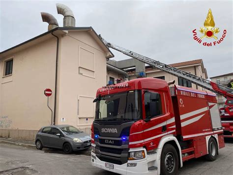 Varese Incendio In Via Gozzi Varesepress Info