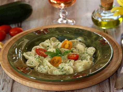 Pâtes orecchiette à la crème de courgettes Recette par Jackie