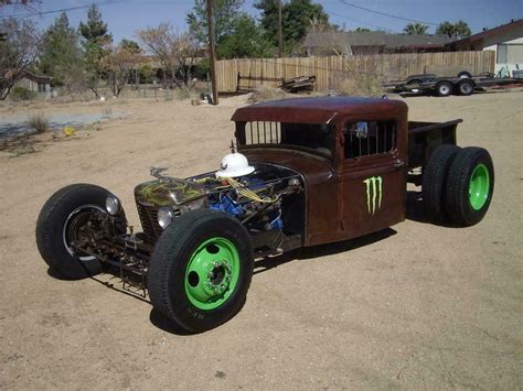 1932 FORD CUSTOM PICKUP