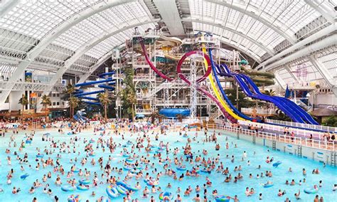 Canadas Best Waterparks Great Canadian Bucket List