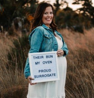 Become A Surrogate And Help Others Circle Surrogacy Surrogacy