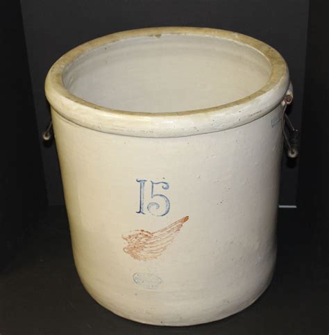 Bargain Johns Antiques Red Wing Stoneware 15 Gallon Crock With Wire