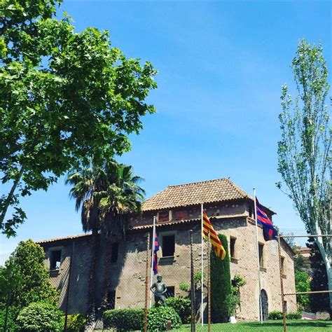 La Masia De Can Planes Structure In Les Corts