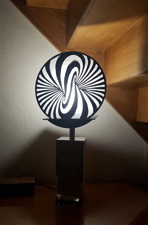 LAMPE ILLUSION D OPTIQUE 33 Tours De Magie