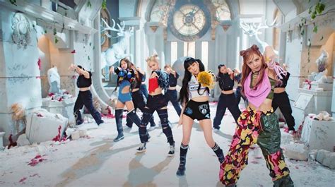 5 Fashion Trend From Blackpinks Latest Mv “pink Venom” With All