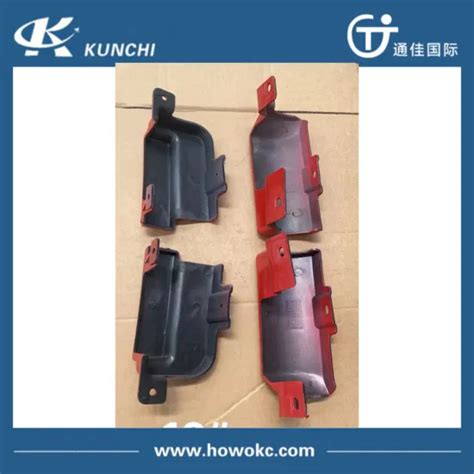 Sinotruk Howo Truck Spare Parts Cabin Parts Cab Body Parts Cover