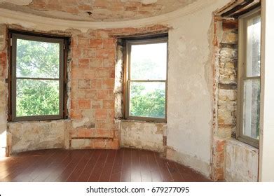 Old Building Interior Naked Brick Wall Stock Photo 679277095 Shutterstock