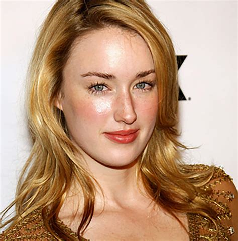 Ashley Johnson Biography Height And Life Story Super Stars Bio