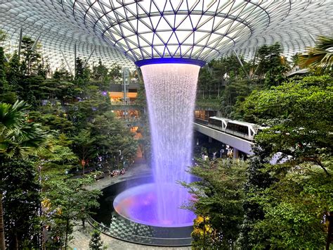 Review: The Jewel Changi Airport - One Mile at a Time