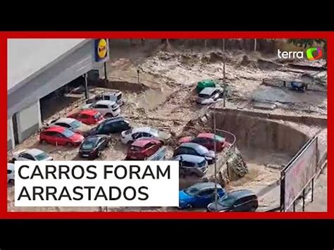 Tempestade Provoca Enxurradas E Pessoas Ficam Ilhadas Na Espanha