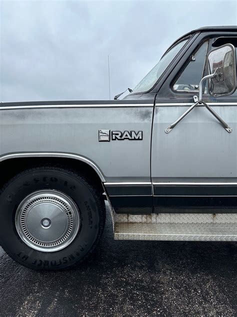 1985 Dodge Other Pickups Pickup Blue Rwd Automatic D350 Classic Dodge