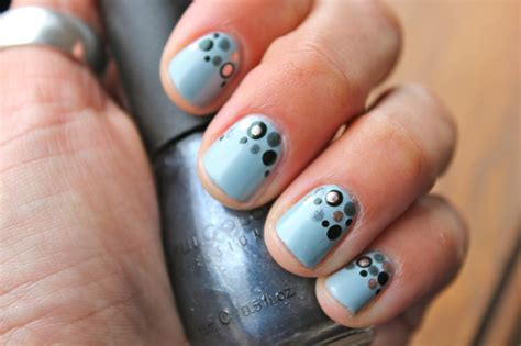 The Polished Lawyer: Dotting Nail Art & An Update