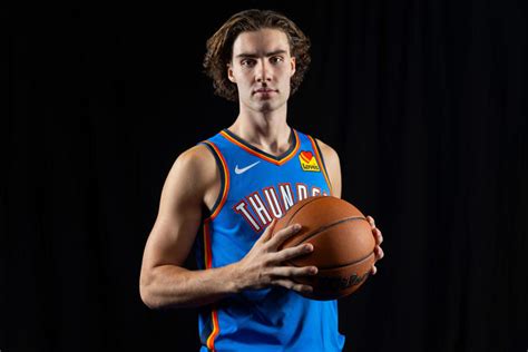 Thunder To Trade Josh Giddey To Bulls For Alex Caruso Per Report