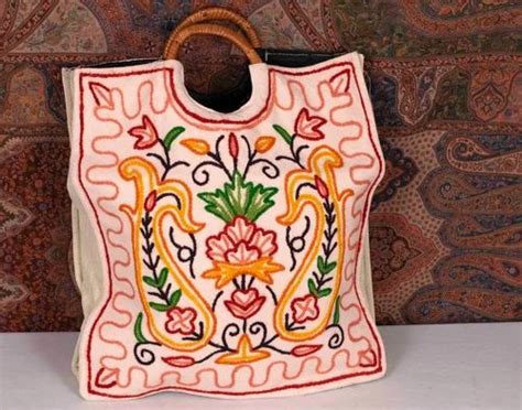 Square Crewel Kashmiri Aari Work Ring Bag At Rs Embroidered