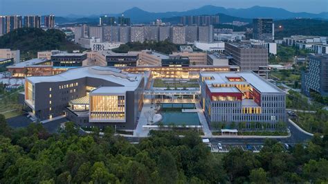 Gallery of Library of the Chinese University of Hong Kong’s Shenzhen Campus / Wang Weijen ...