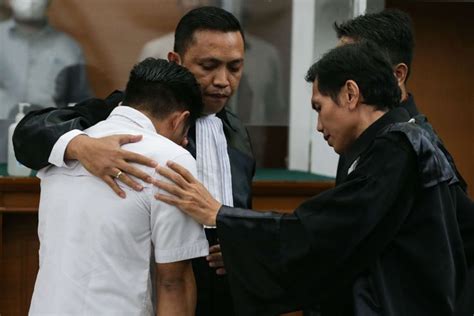 Dituntut Tahun Penjara Psikis Richard Eliezer Terganggu Hingga