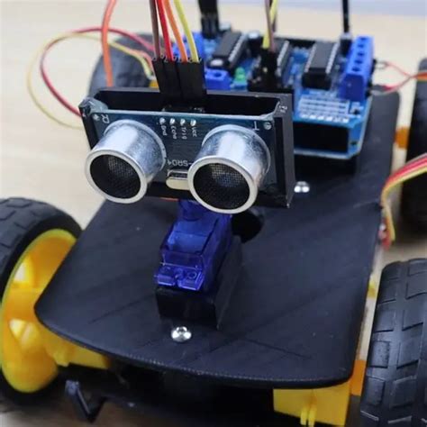 Obstacle Avoiding Robot Car Using An Arduino Uno - The DIY Life