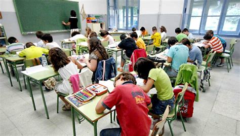 Esc Ndalo En Una Escuela De Eeuu Por Una Profesora Que Tap La Boca Sus