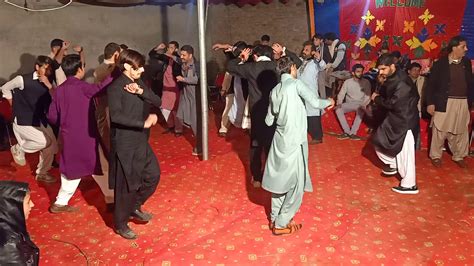 Hazara Traditional Dance Kumber Sadaqat Tanoli Wedding Prog Haripur Youtube