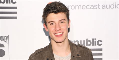 Shawn Mendes To Perform At Billboard Music Awards 2016 2016