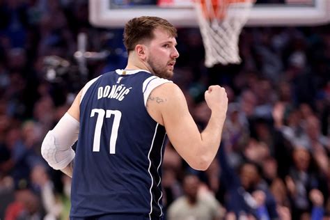 Doncic Cetak Triple Double Kelima Beruntun Saat Mavs Kalahkan Heat Antara News