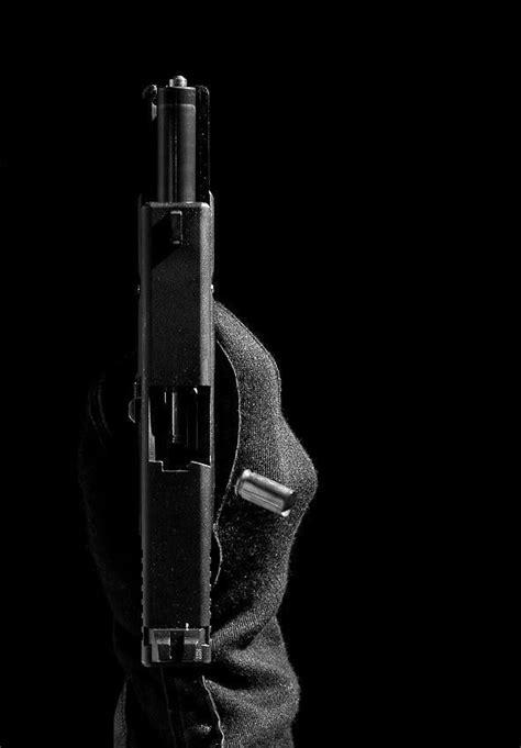 Download glock 43 wallpaper Bhmpics