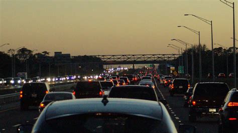 Hoy No Circula Lunes Octubre Qu Carros Descansan