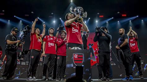 CBLoL 2019 Como O Flamengo Conseguiu Levantar O Caneco Na Final