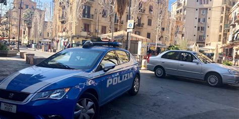 Palermo Venditori Abusivi E Pesce Non Tracciato Blitz E Multe Al