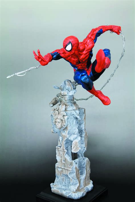 Apr121800 Amazing Spider Man Sm Unleashed Fine Art Statue Previews