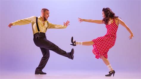 Rock ‘n’ Roll dance classes arrive at Kingaroy Town Hall | The Courier Mail