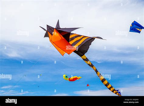 Funny Kites Hi Res Stock Photography And Images Alamy