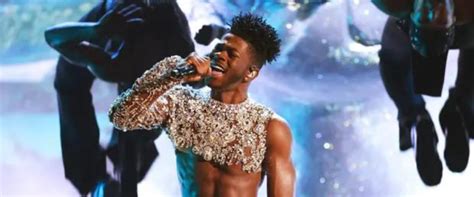 Check Out Lil Nas Xs ‘league Of Legends Anthem ‘star Walkin” Home