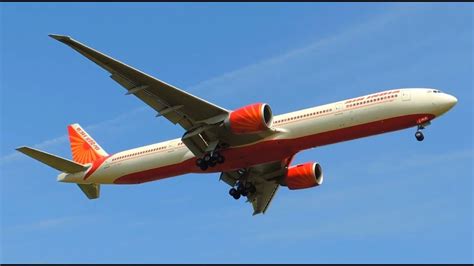 Boeing 777 300er Air India Landing Lhr Great Sound Youtube