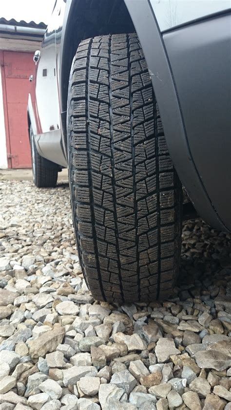 23 Bridgestone Blizzak DM V1 Nissan Qashqai 1G 1 6 л 2012 года