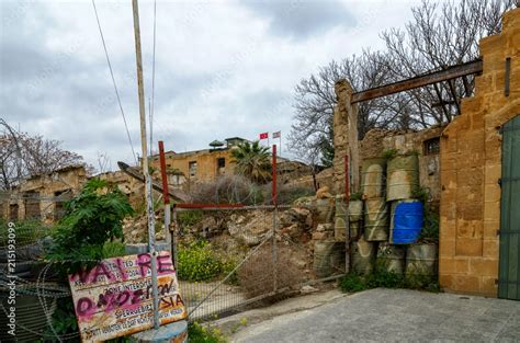 Nicosia / UN buffer zone / picture showing parts of the UN buffer zone in Nicosia, taken in ...