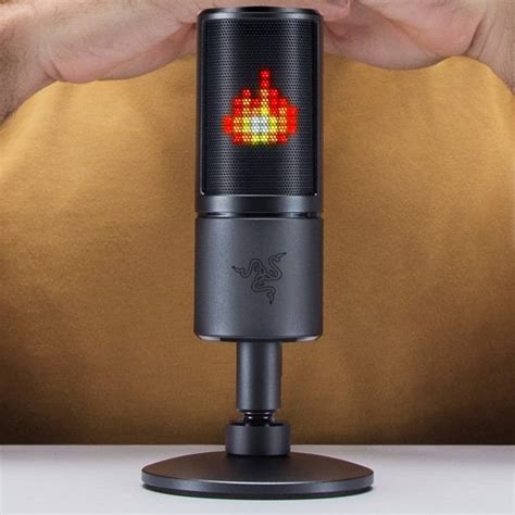 Razer Seiren Emote Microphone - IGN