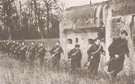 Chasseurs Alpins Sur La Ligne Maginot Chasseurs Alpins Chasseurs