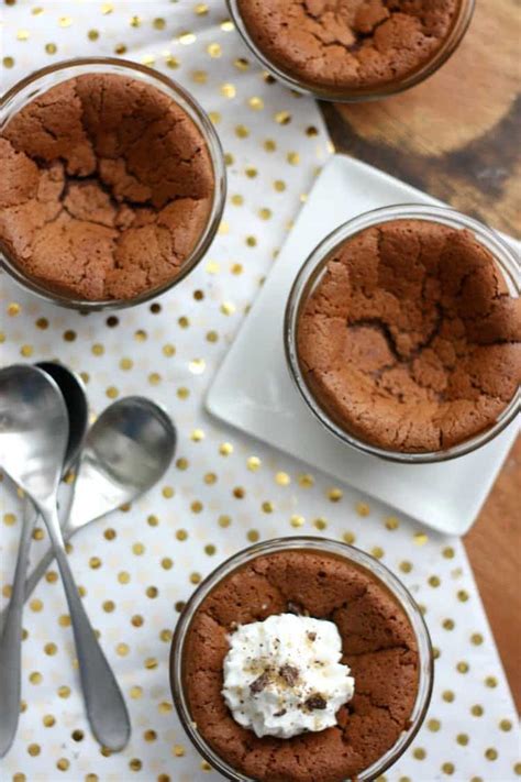 Baked Chocolate Pudding Cups Recipe - DIY Candy