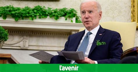 Après une nouvelle tuerie Joe Biden réclame linterdiction des fusils