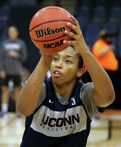 Uconn Notebook Walker Wants To Erase Memory Of Defeat Connecticut Post