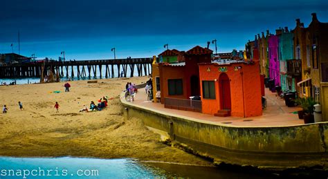 Colourful Beach Houses Near The Pier In Capitola The Capit Flickr