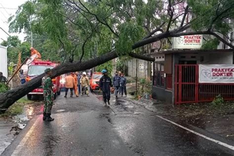 Hingga Juni 72 Bencana Hajar Batu Radar Batu