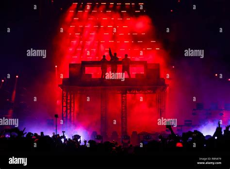 Dj Superband Swedish House Mafia Performing Again For The First Time In