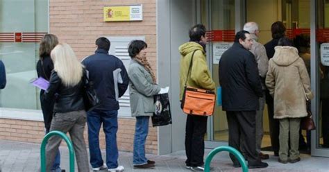 Epa De Cierre De 2014 El Paro Bajó En 477 900 Personas En 2014 Y